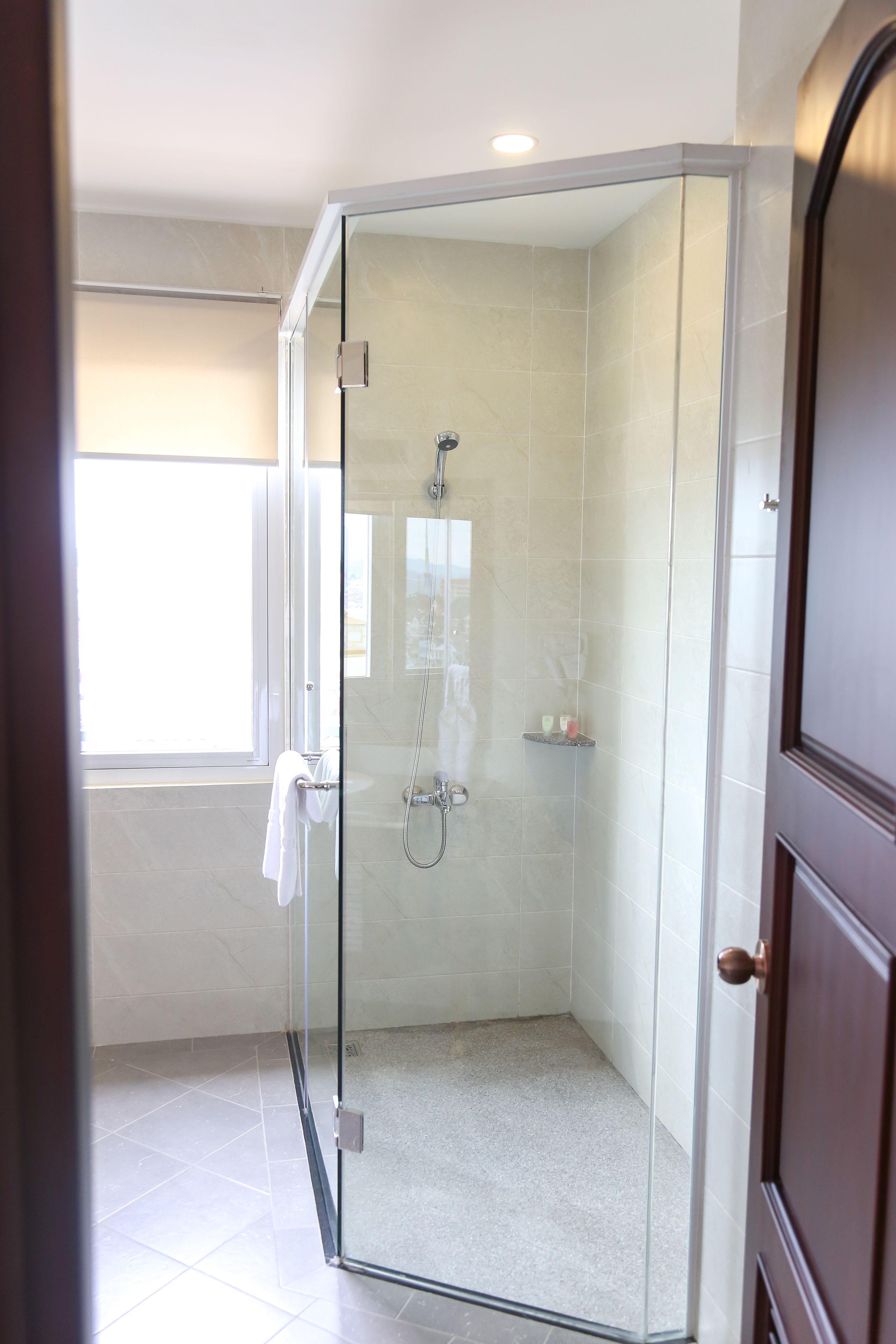 Minibar, in-room safe, desk, blackout drapes
