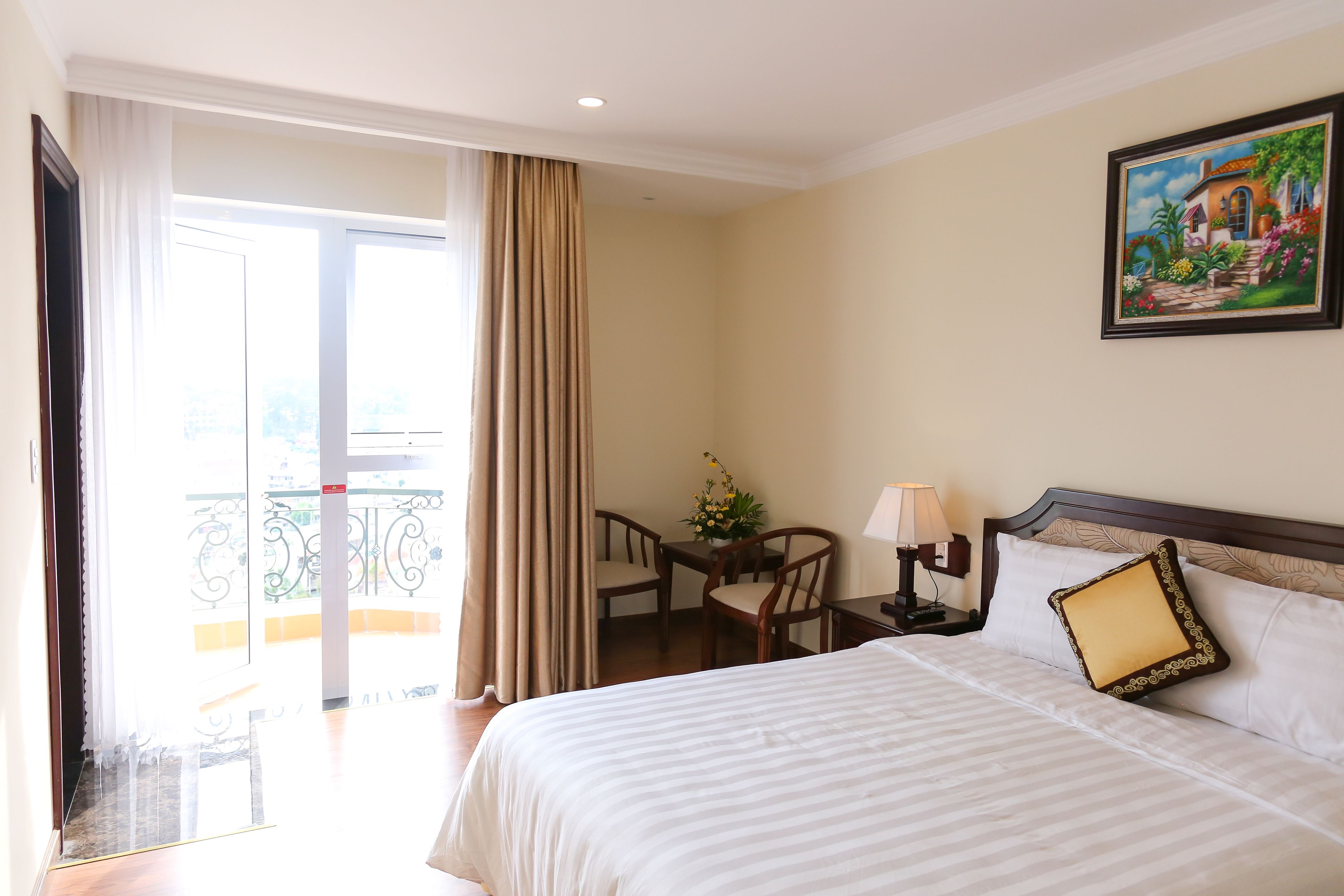 deluxe family room  | minibar, in-room safe, desk, blackout curtains