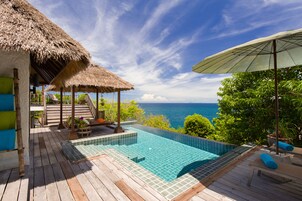 4 piscinas al aire libre, sillones reclinables de piscina