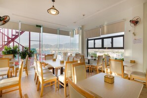 Breakfast served - Love Nha Trang Hotel (Nha Trang)