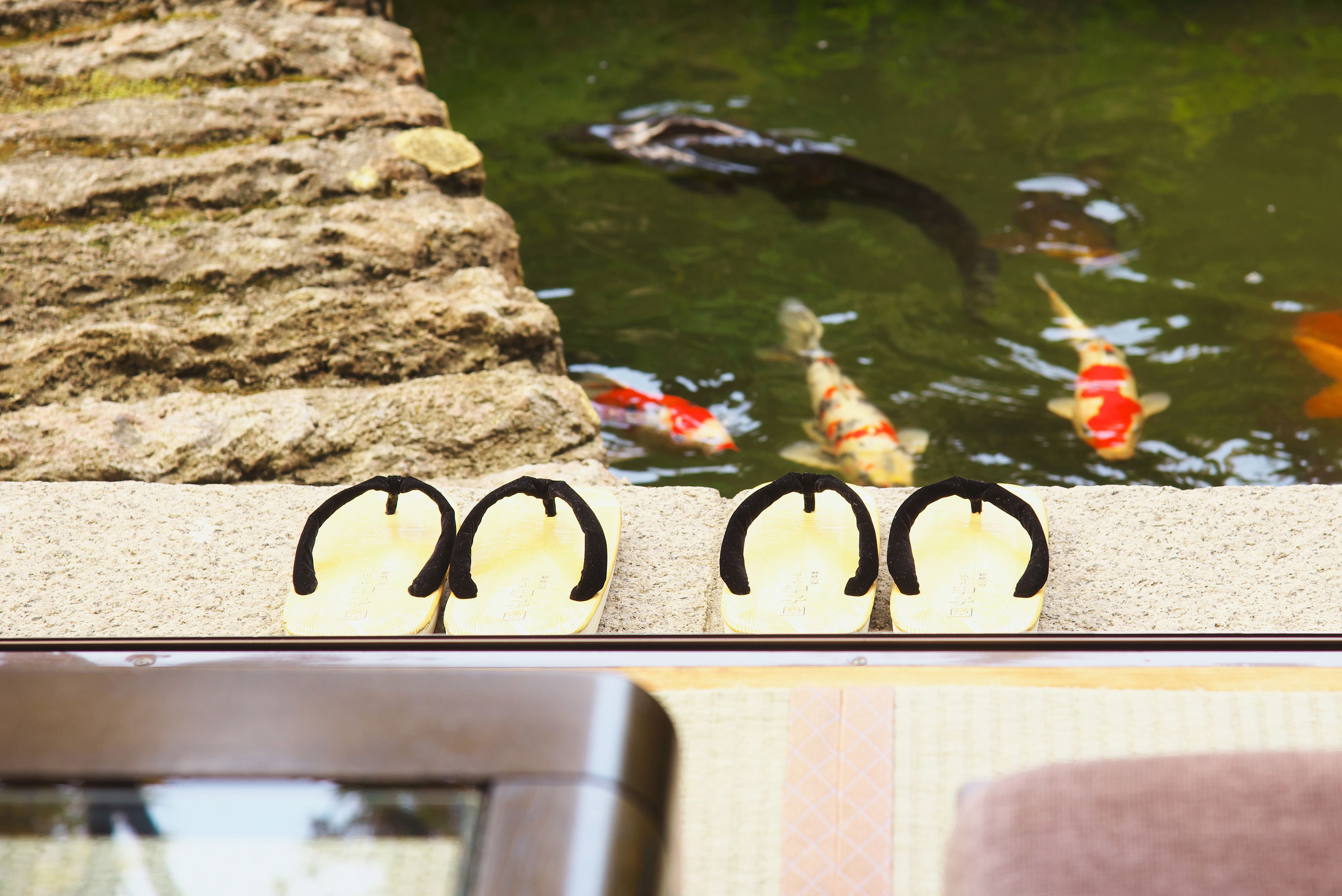 premium bedding, in-room safe, blackout curtains, soundproofing