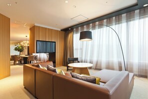 Royal Suite, Multiple Beds, Tower (High Floor) | 1 bedroom, desk, blackout drapes, free WiFi - Crowne Plaza Resort Appi Kogen by IHG (Hachimantai)