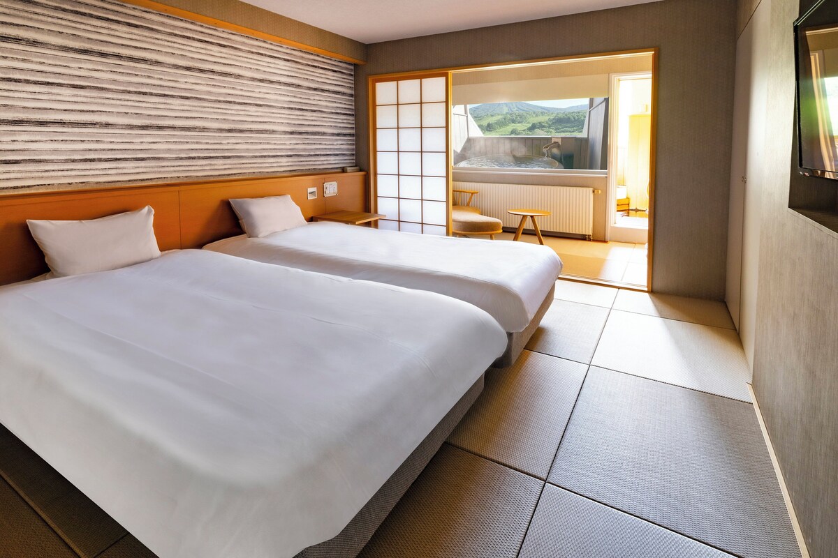 Dúplex, 2 camas individuales (Japanese) | 1 dormitorio, escritorio, cortinas opacas y wifi gratis
