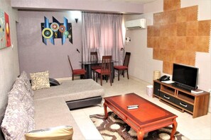 Presidential Suite, Balcony, Courtyard View | View from room - Excellence Hotel (Lagos)