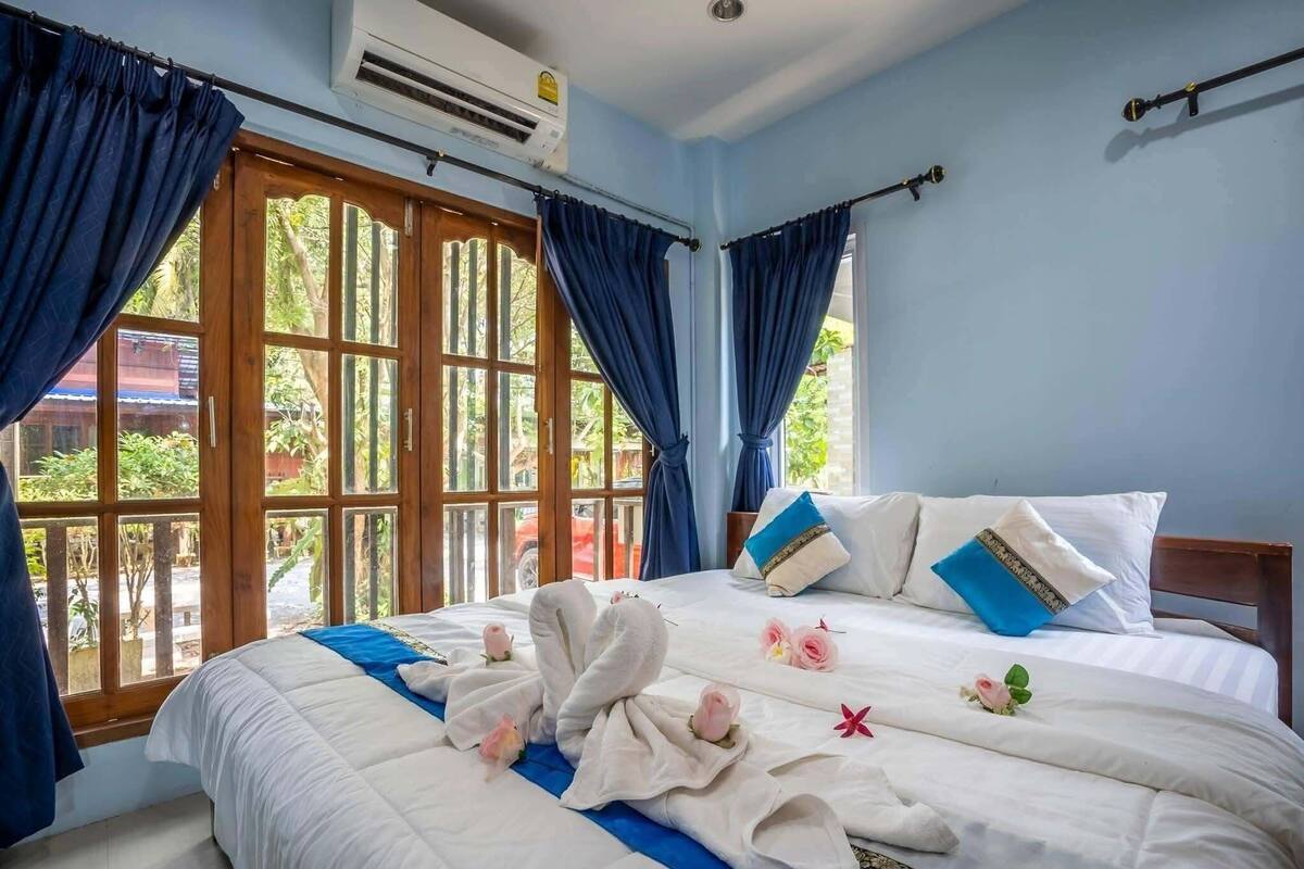 Villa familiar | Escritorio, wifi gratis y ropa de cama