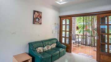 Family Villa | Living area