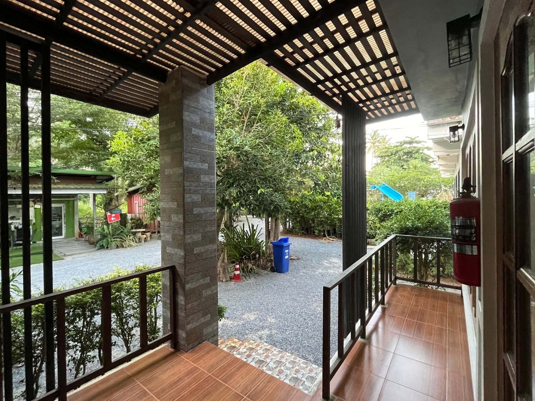 Family Villa | Balcony