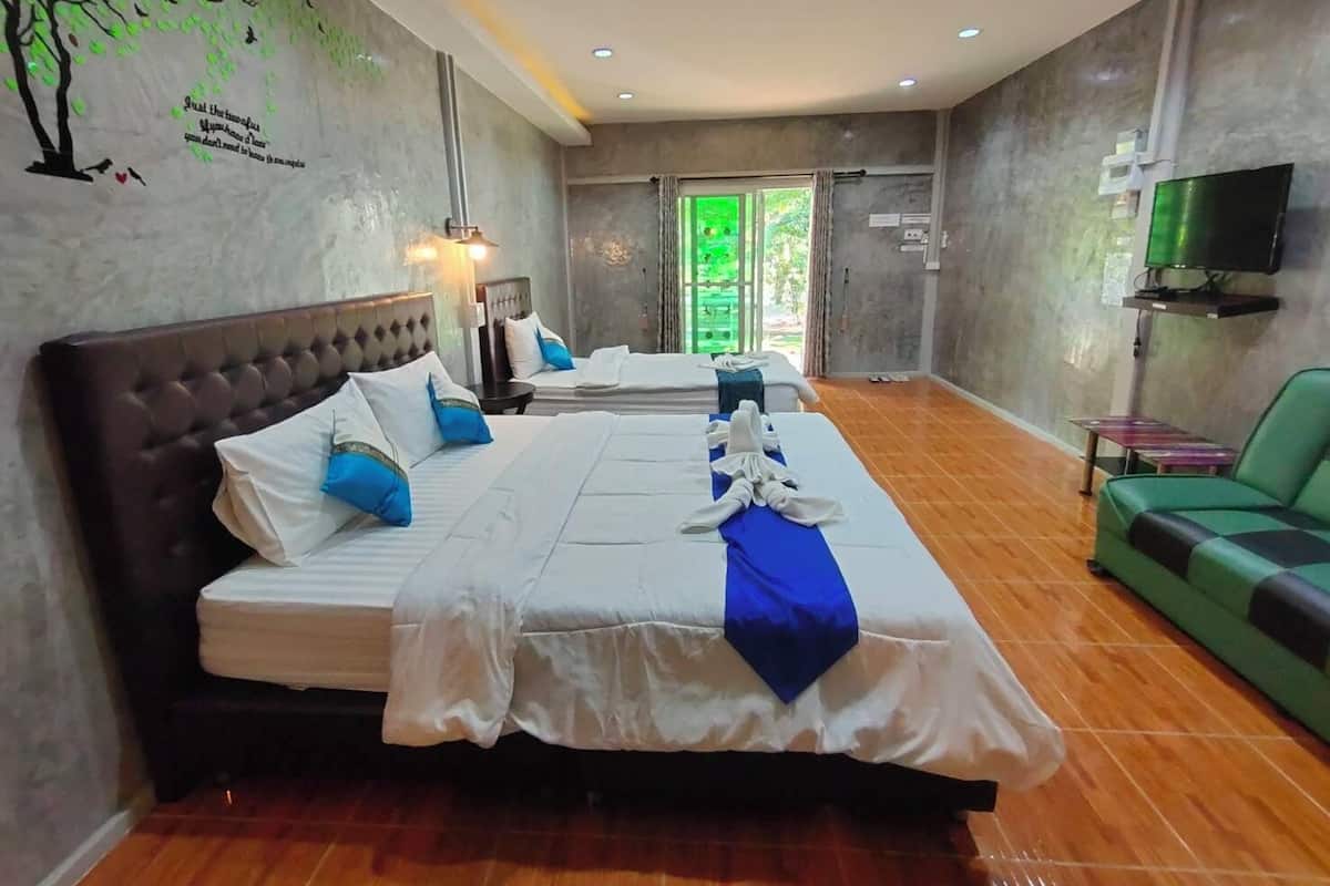 Habitación superior | Escritorio, wifi gratis y ropa de cama