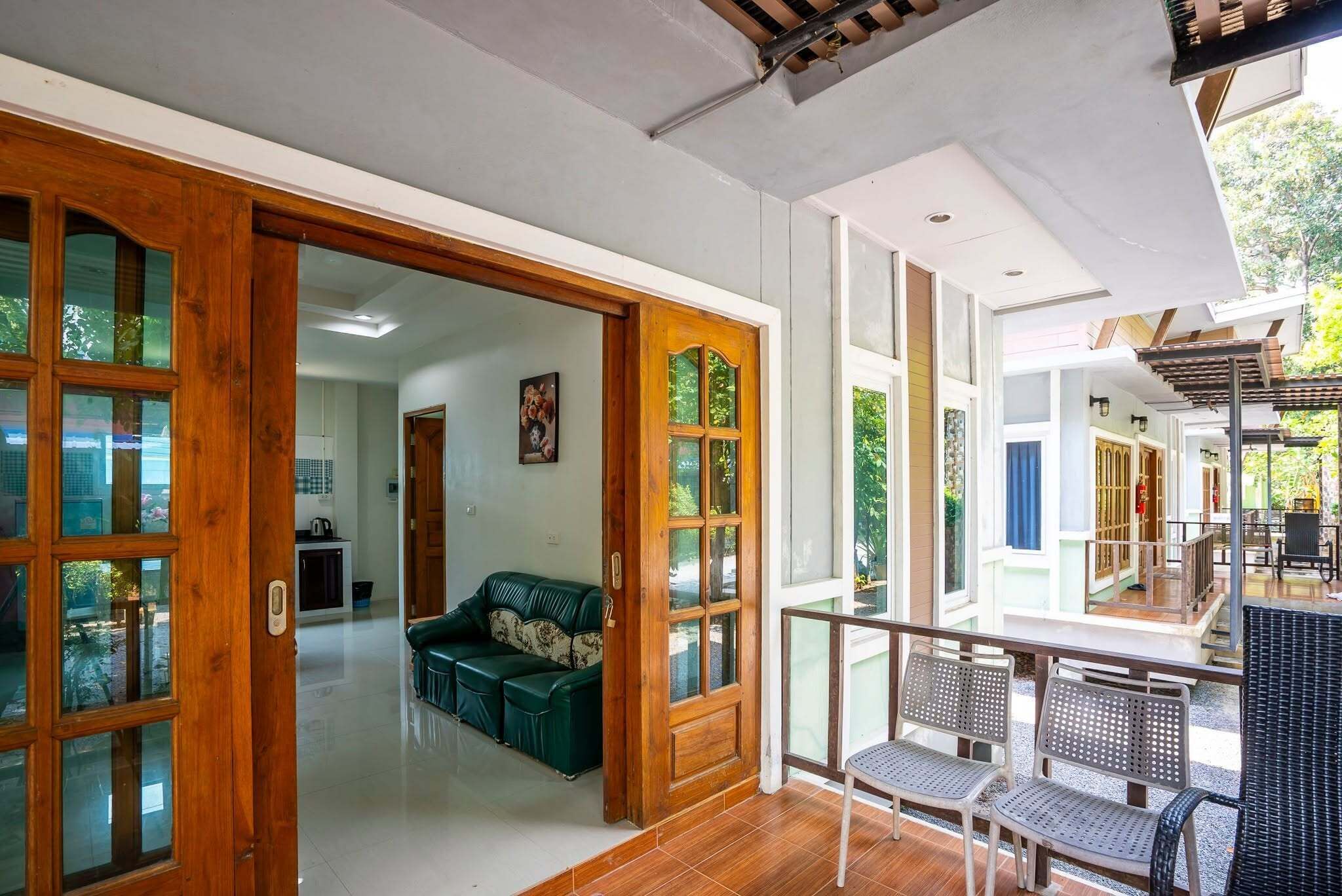Family Villa | Desk, WiFi (free), bed sheets