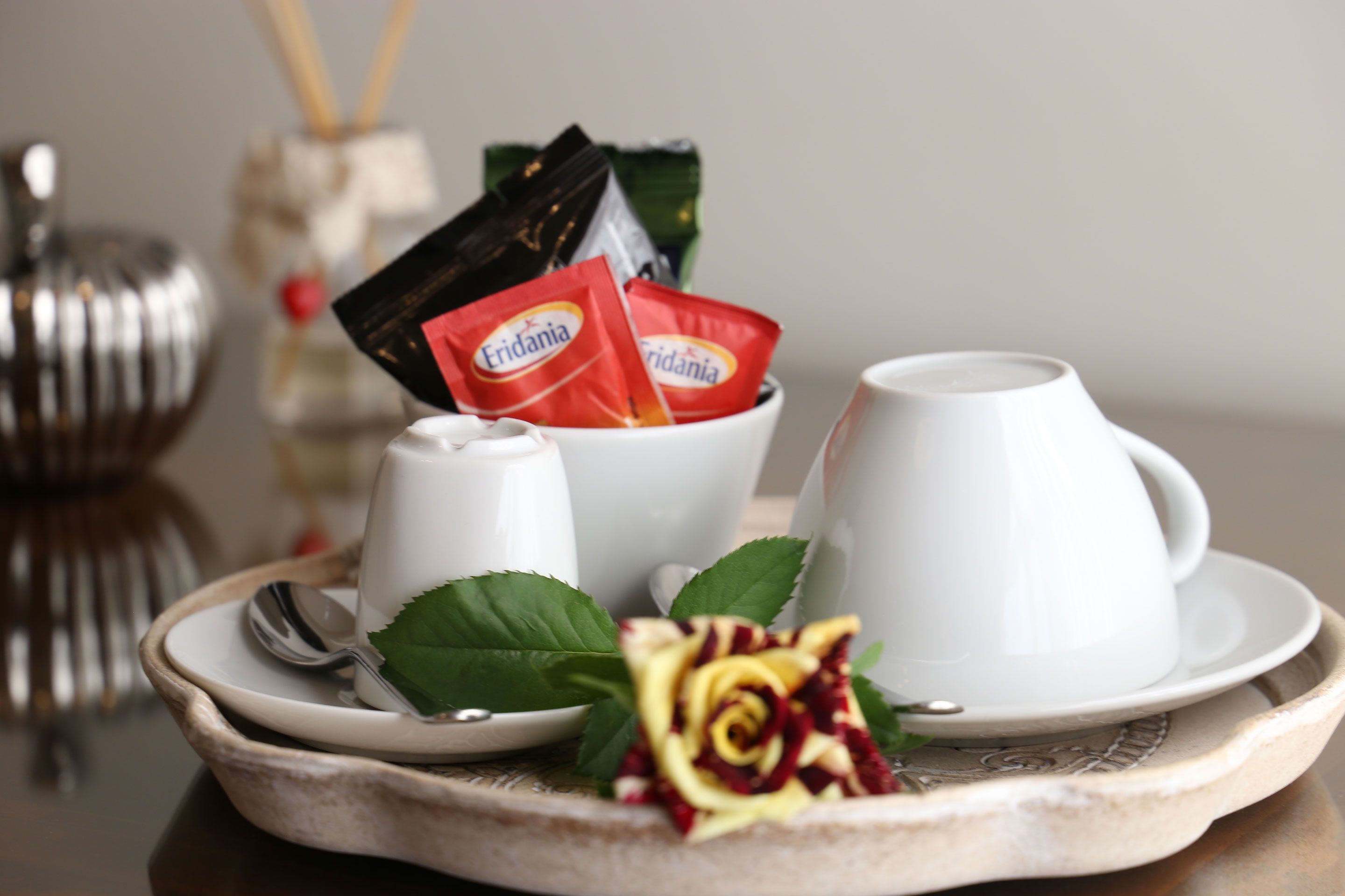 Tägliches inbegriffenes Frühstück zum Mitnehmen