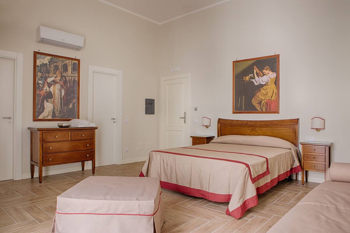 Suite Deluxe | Ropa de cama de alta calidad, edredón y minibar