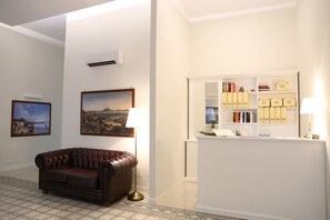 Reception - Dimora Delle Arti (Naples)