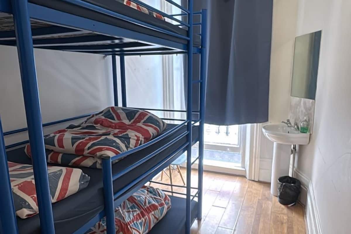 Chambre Triple, terrasse