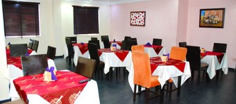 Lucky Sunshine Hotel