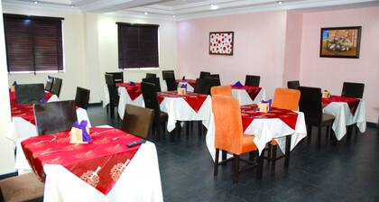 Lucky Sunshine Hotel