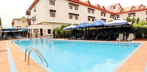 Alberca al aire libre