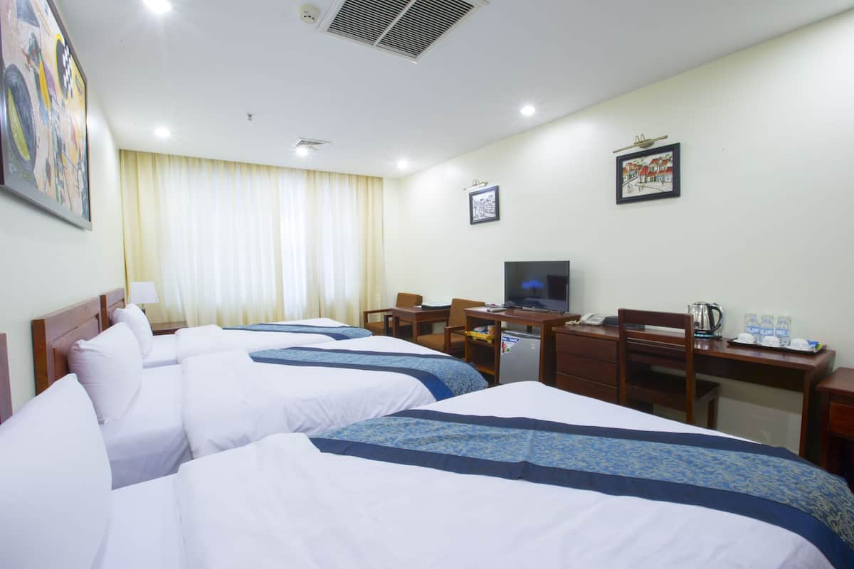 Superior Triple Room | View from room
