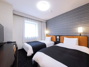 Desk, blackout drapes, free WiFi, bed sheets