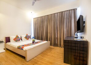 Deluxe Double Room, 1 Bedroom, Non Smoking | View from room