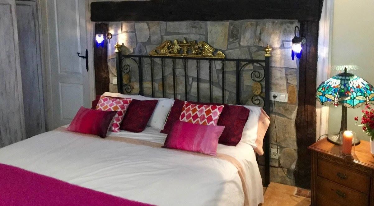 Apartment, 1 Bedroom | 1 bedroom, desk, blackout curtains, soundproofing