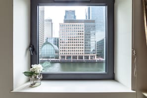 City Apartment, 2 Bedrooms | 1 bedroom, premium bedding, individually decorated