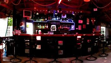 Bar (in der Unterkunft)