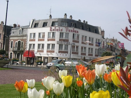 Exterior. Le Relais Vauban