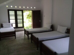 Basic Shared Dormitory, Men only