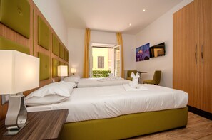Suite, 2 Bedrooms, Balcony | Premium bedding, minibar, in-room safe, desk - Vatican Relais Rome (Rome)