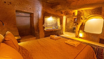 舒适双人房 | 1 多间卧室、高档床上用品、迷你吧、客房内保险箱