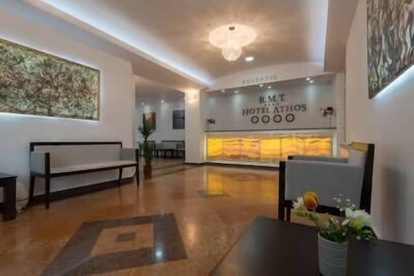 Reception - Hotel Athos Rmt (Cluj-Napoca)