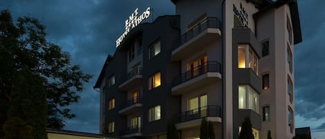 Front of property – evening/night