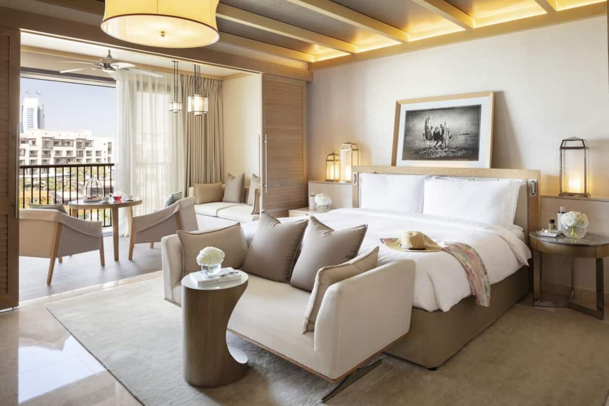 Club Room (Ocean) | 1 bedroom, premium bedding, minibar, in-room safe