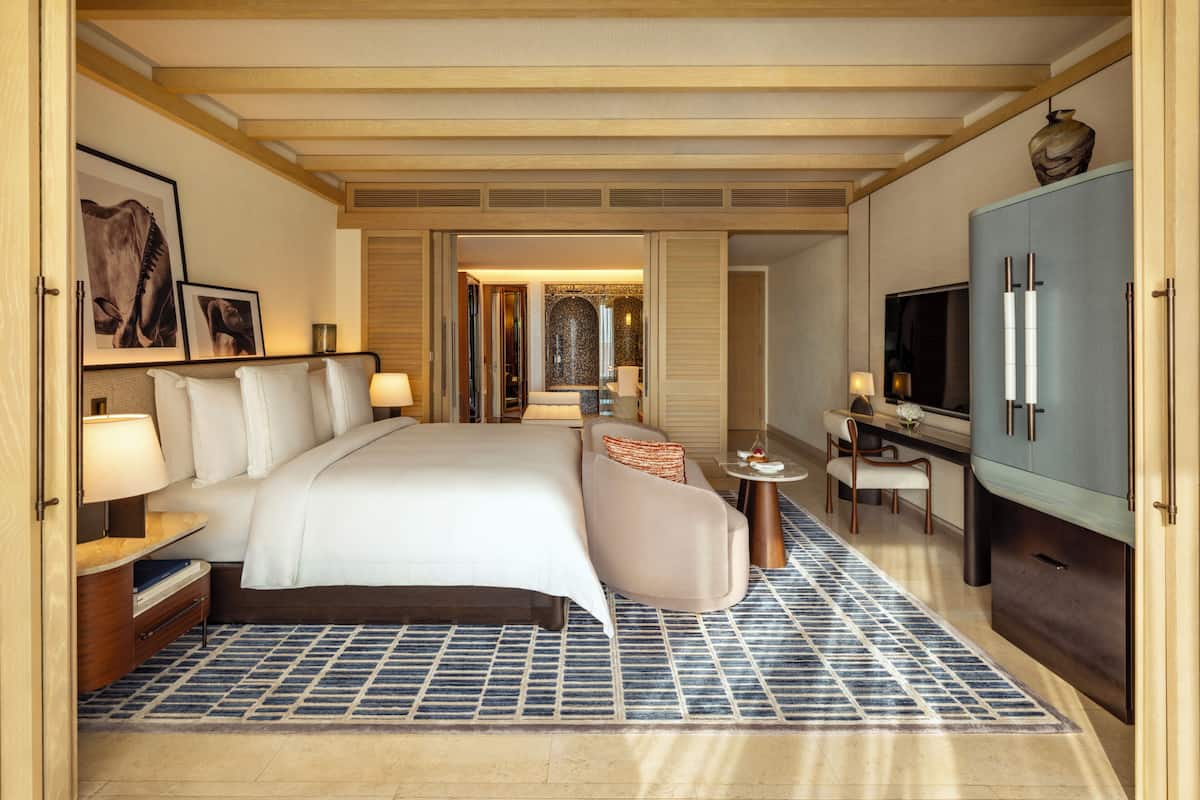 1 bedroom, premium bedding, minibar, in-room safe