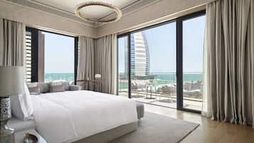 1 bedroom, premium bedding, minibar, in-room safe