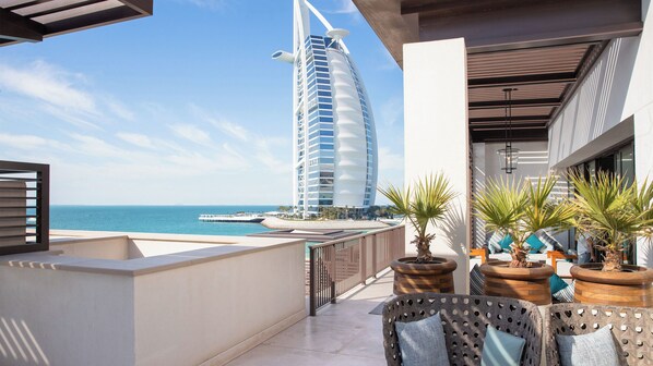 Suite (Resort) | Balkon