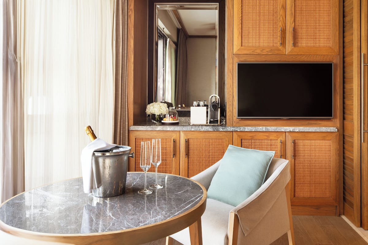 Superior Room (Family) | Lounge