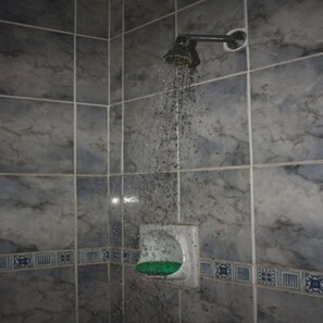 Huis | Badkamer met douche