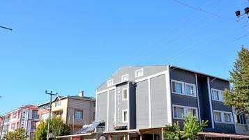 Façade de lâhĂ©bergement