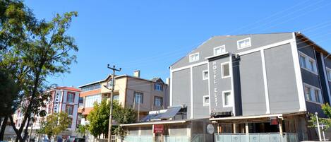 Entrée de l’hébergement