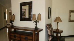 Interior - Macha-Leni on 10 Boutique Hotel (Lusaka)