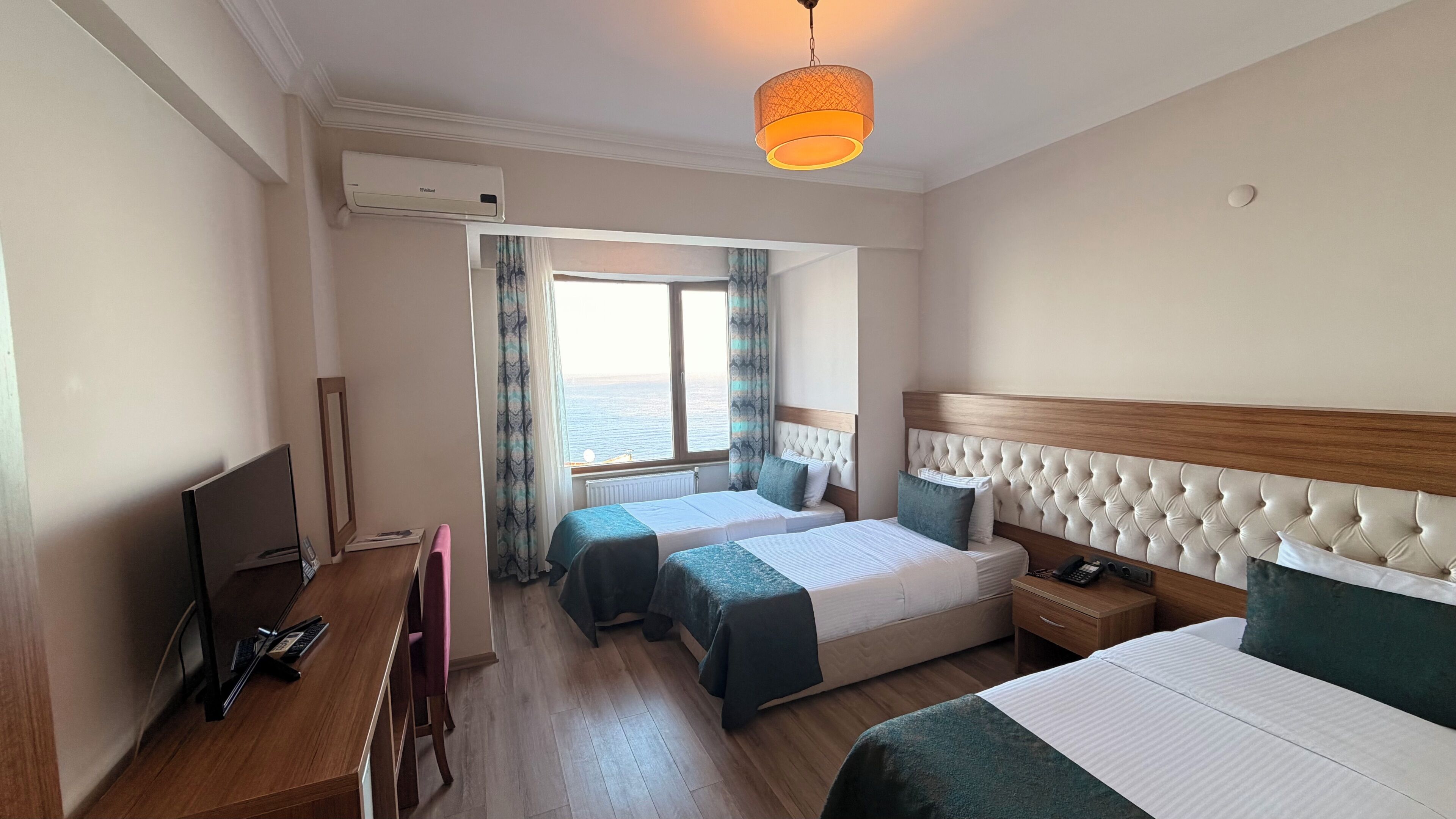 Standard Triple Room, Mountain View | Premium bedding, minibar, in-room safe, desk