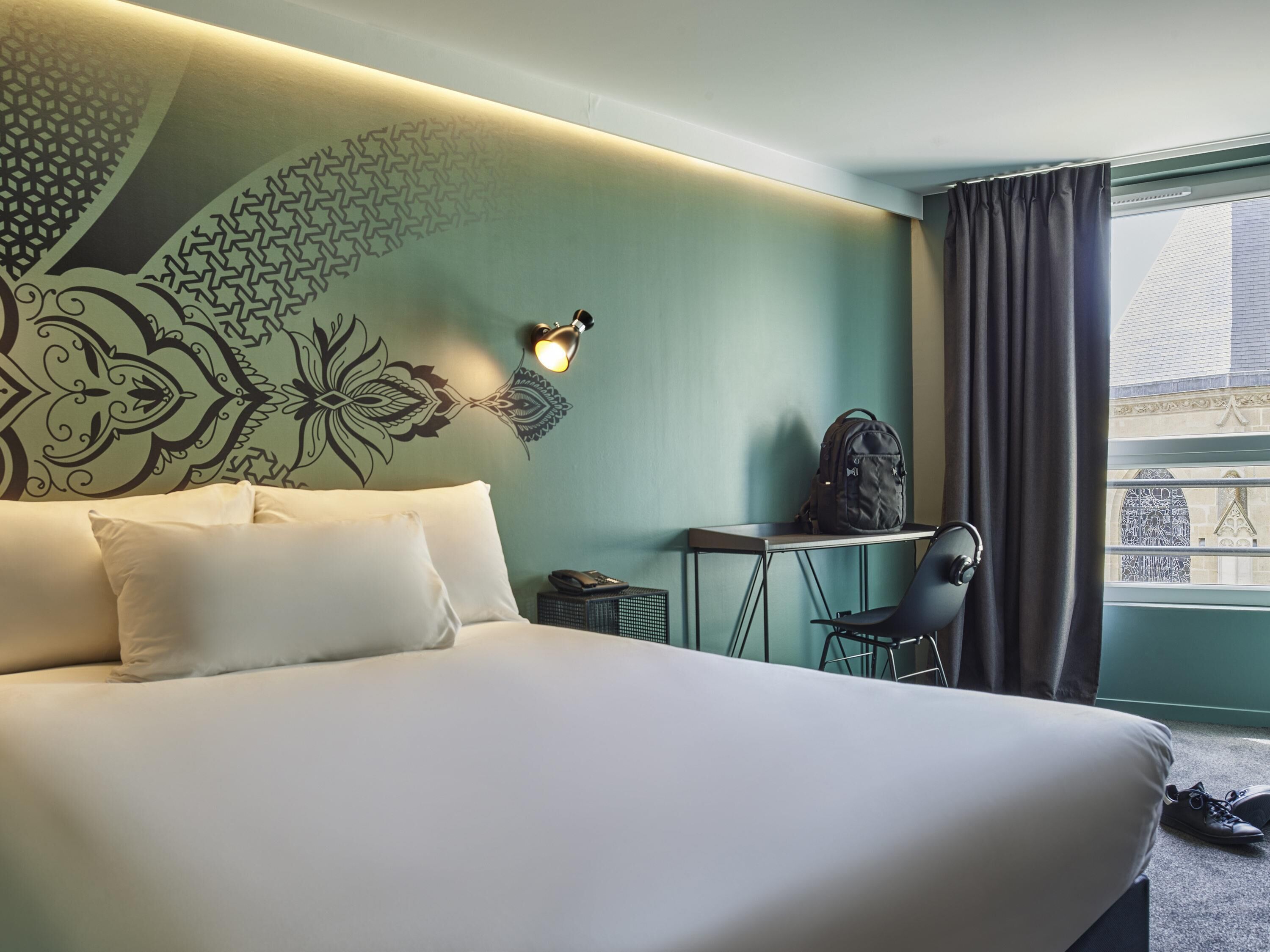 高級寢具、獨特設計、獨特裝修、書桌