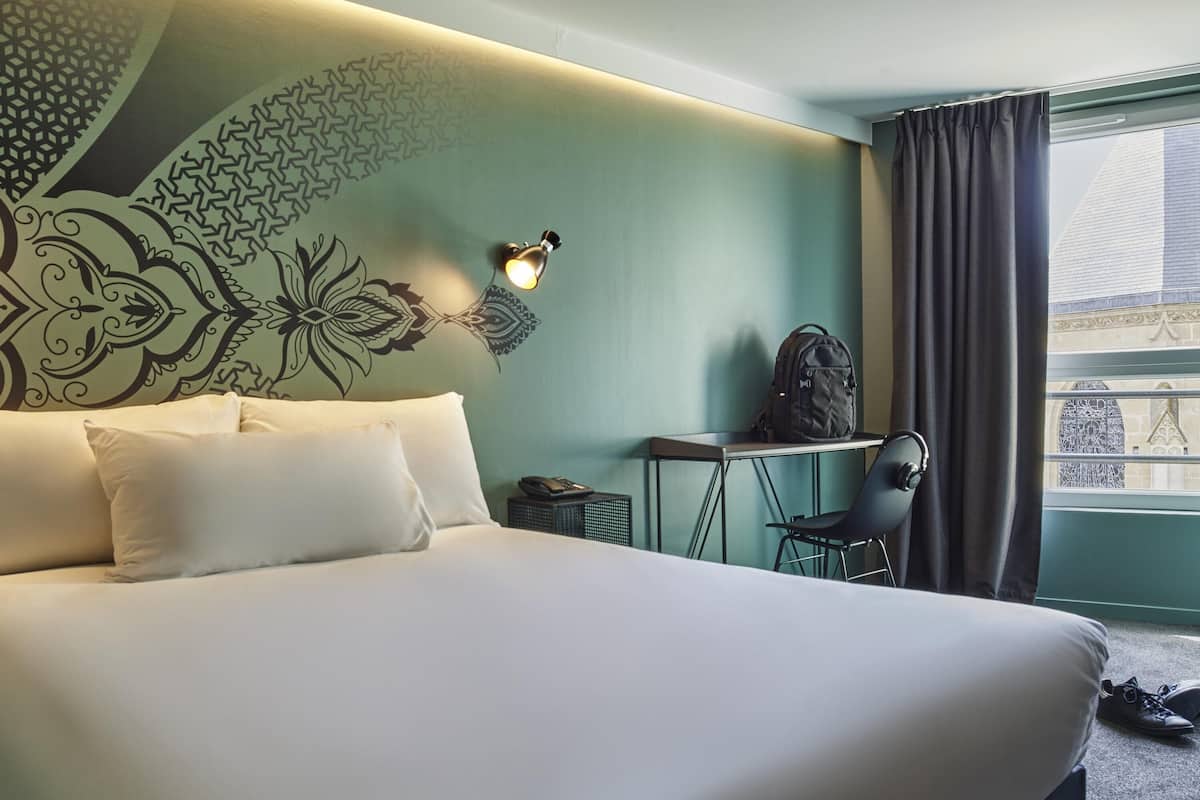 1 slaapkamer, luxe beddengoed, individueel gedecoreerd