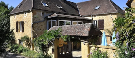 Voorkant van accommodatie