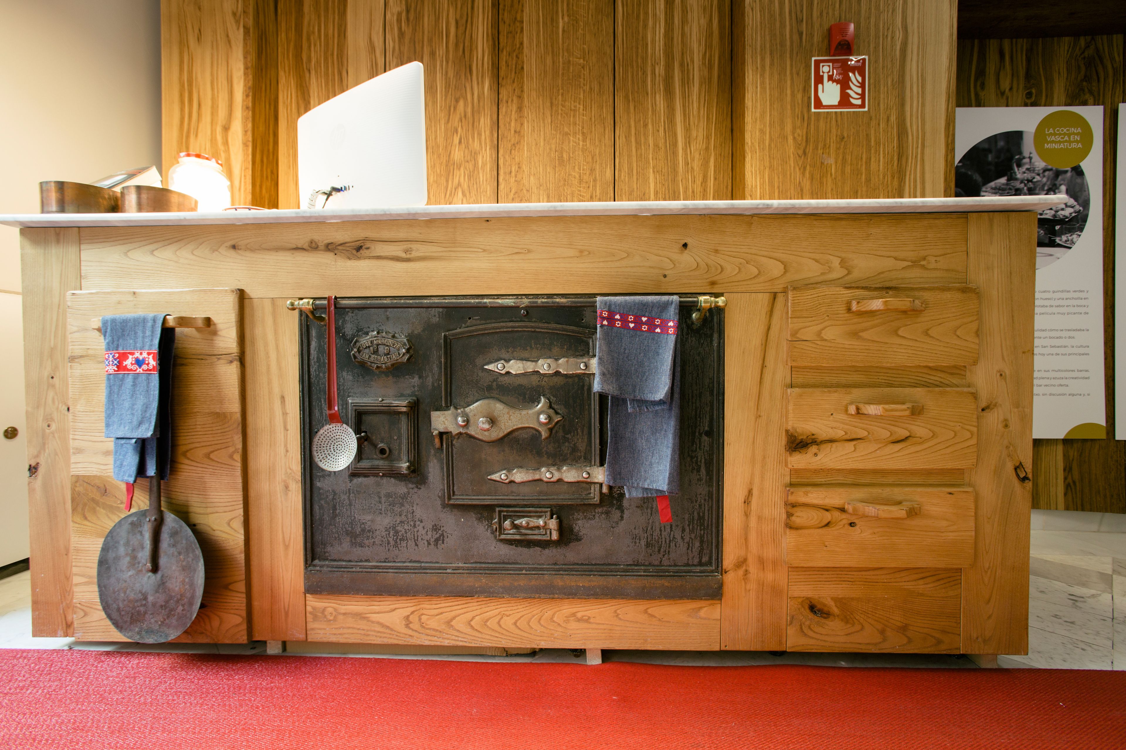 Photo - Legazpi Doce Rooms & Suites