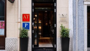 Property entrance - Legazpi Doce Rooms & Suites (San Sebastián)