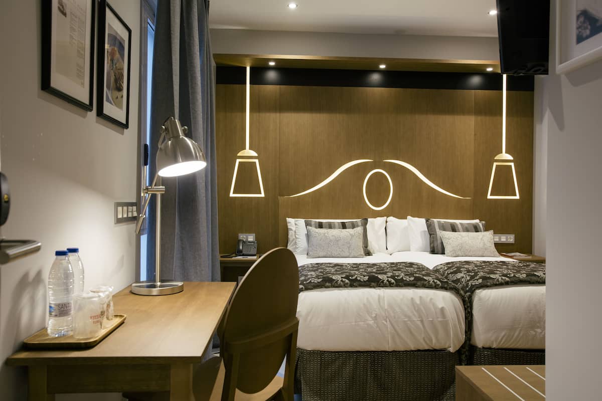 Premium bedding, down duvets, desk, free WiFi