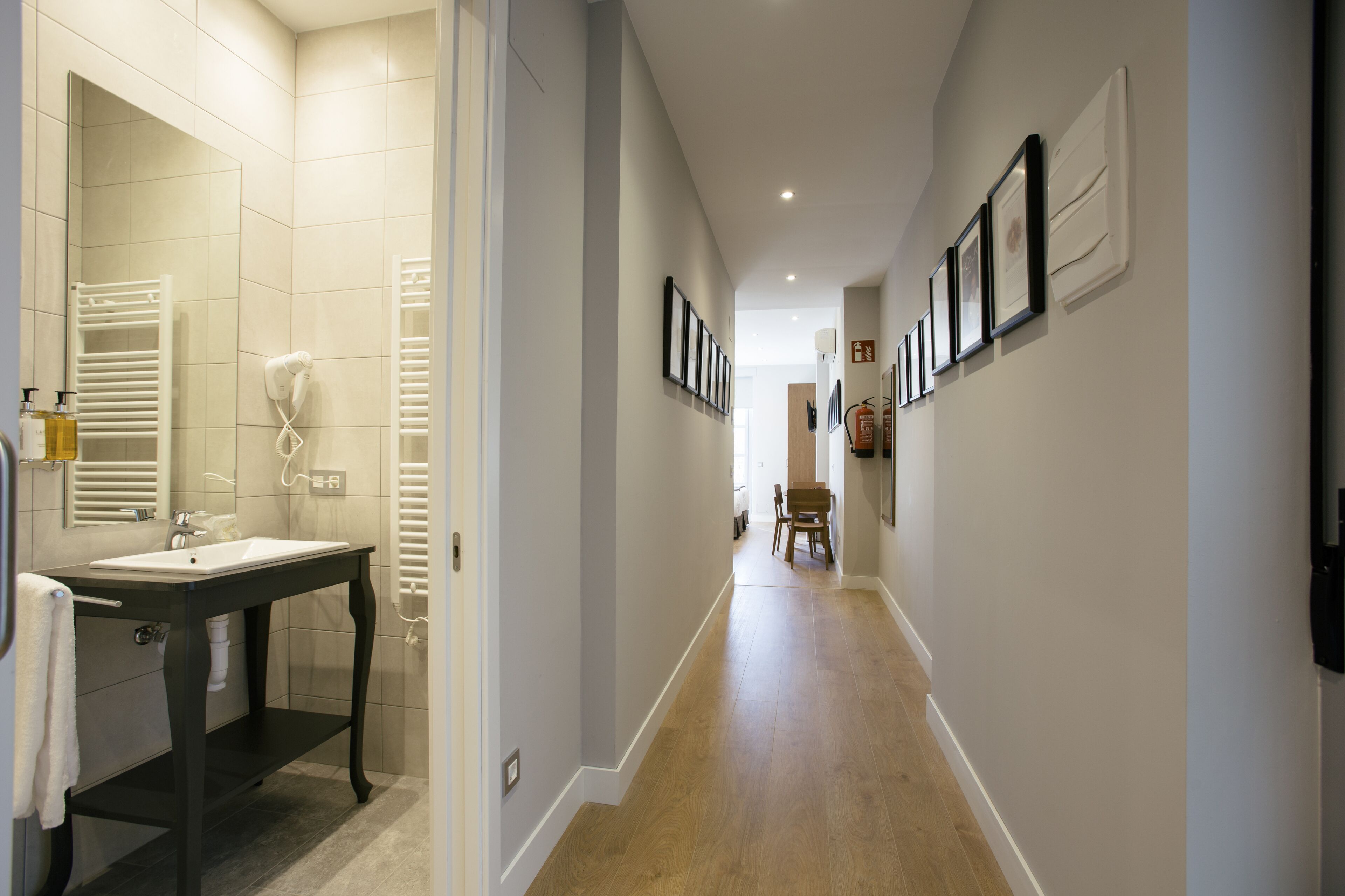 Photo - Legazpi Doce Rooms & Suites