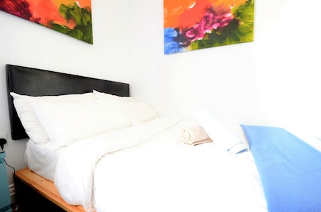 Cortinas blackout y sistema de insonorización